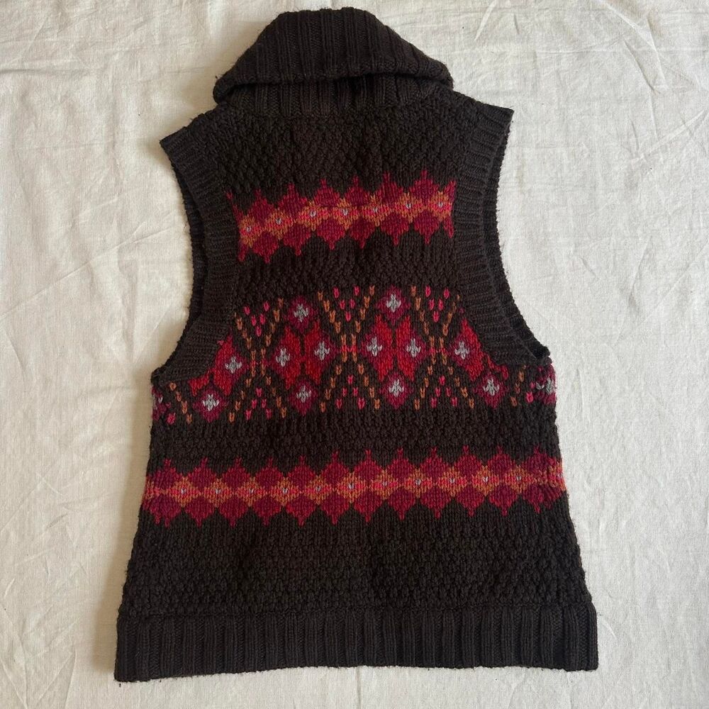 Abercrombie & Fitch Brown and Red Knit Sweater Vest Size Small - Picture 6 of 8